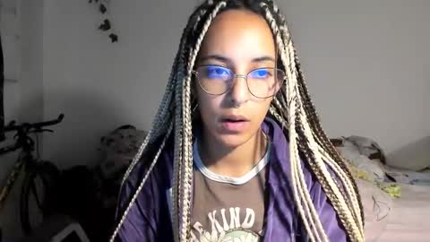 elizabeth  ju   online show from January 2025 11:50:02 PM