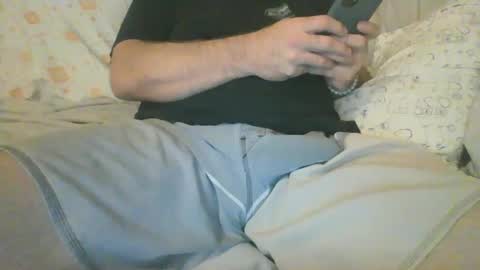 Snapshot of yoyozee chatting on February 2025 07:18:02 AM Yoyozee online show from February 2025 07:18:02 AM