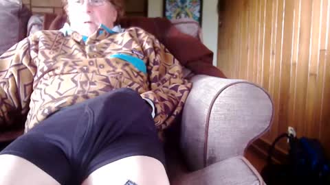 ytsim58 online show from February 2026 05:02:02 PM