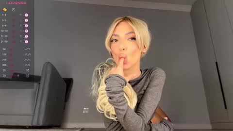 yuakiss online show from January 2026 05:11:02 AM