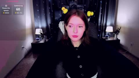 Snapshot of yukishine chatting on July 2026 06:32:02 PM YukiShine online show from July 2026 06:32:02 PM