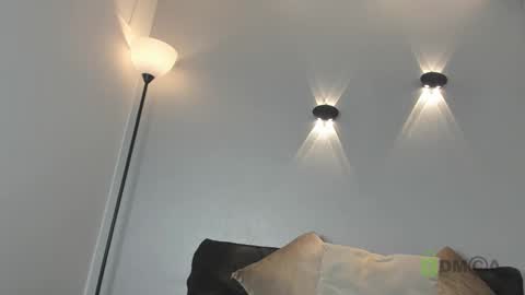 Snapshot of yulievans chatting on December 2024 08:04:01 PM yulievans online show from December 2024 08:04:01 PM