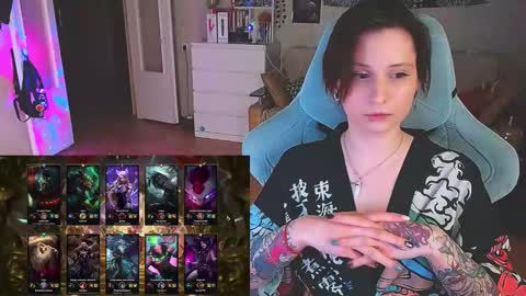 Kris online show from February 2025 07:24:02 PM