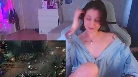 Kris online show from September 2025 11:42:01 AM