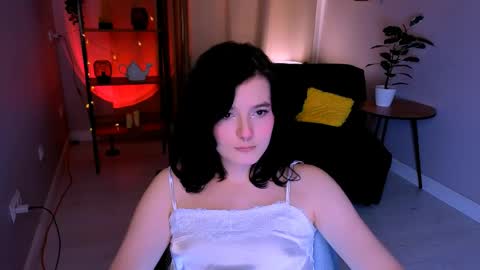 Yumi online show from April 2026 01:54:02 PM