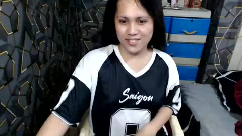 Snapshot of yumi_white chatting on October 2025 05:38:02 AM yumi online show from October 2025 05:38:02 AM