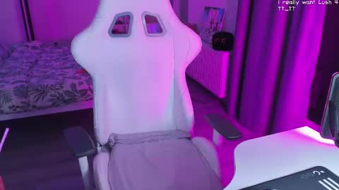 Yumi 3 online show from February 2025 03:21:02 PM