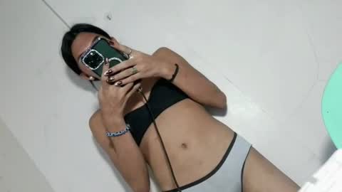 Snapshot of yummy_xandra chatting on June 2026 09:30:02 AM Xandra online show from June 2026 09:30:02 AM