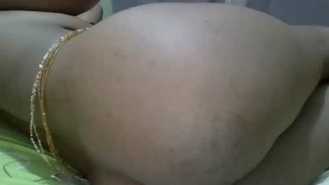 YUMMY online show from October 2025 03:29:02 AM