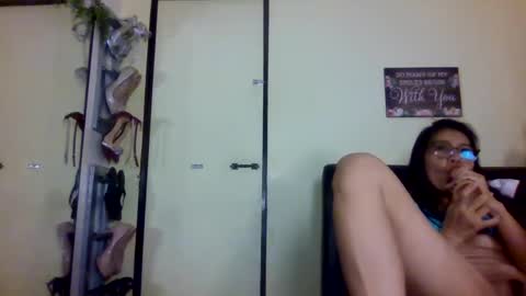 Snapshot of yummylheng chatting on March 2025 08:05:01 PM yummylheng online show from March 2025 08:05:01 PM