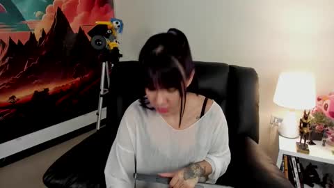 Snapshot of yunablack chatting on April 2026 02:22:02 PM Yuna online show from April 2026 02:22:02 PM