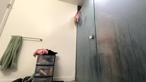 BbyTSSLut online show from February 2026 02:06:02 AM