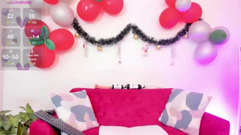 Yunna online show from December 2025 11:38:02 AM