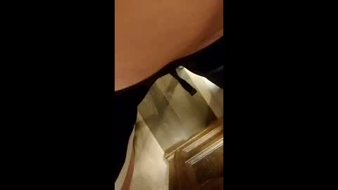 Snapshot of yupthatshim chatting on January 2025 05:52:02 AM yupthatshim online show from January 2025 05:52:02 AM