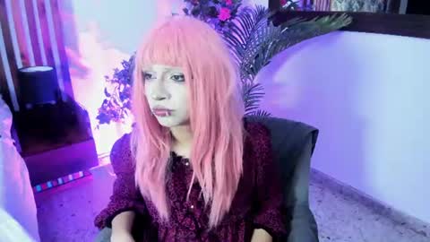Snapshot of yuri_kay chatting on June 2026 07:38:02 PM Yuri Kay online show from June 2026 07:38:02 PM