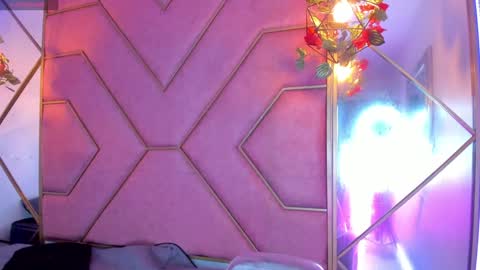 Yuri Stars online show from February 2025 04:31:01 PM