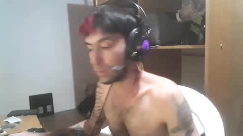 Yuumi online show from October 2025 05:19:02 AM