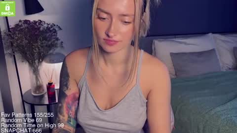 Snapshot of yvie_ chatting on February 2025 05:37:01 AM The Queen Bitch of the United Kingdom online show from February 2025 05:37:01 AM