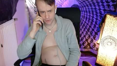 Snapshot of yyscript chatting on November 2025 01:39:02 PM online show from November 2025 01:39:02 PM