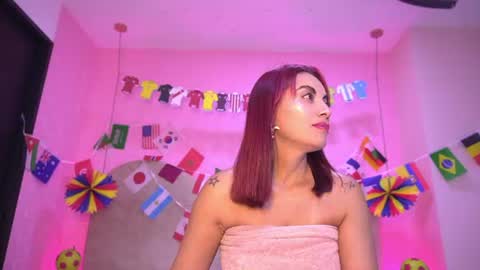 Snapshot of z_zoe_ chatting on June 2026 03:00:01 AM Zoe online show from June 2026 03:00:01 AM