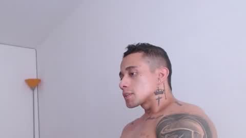 Snapshot of zac_colleng07 chatting on January 2025 09:05:02 PM Zac Colleng online show from January 2025 09:05:02 PM