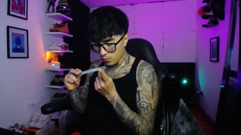 zac_muller1 online show from December 2025 06:19:01 AM