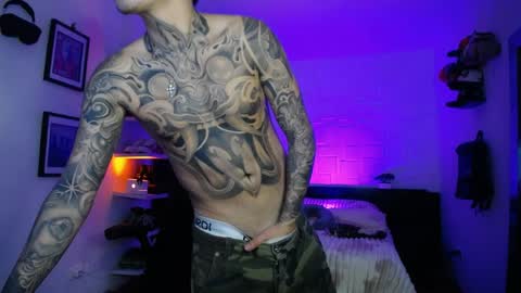 zac_muller1 online show from April 2026 02:53:02 AM