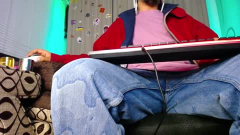 Zac Freelance model online show from January 2025 03:43:02 AM