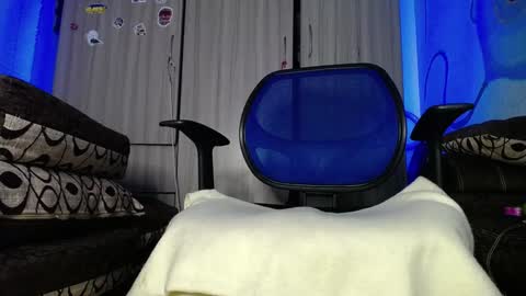 Zac Freelance model online show from February 2025 08:38:02 PM