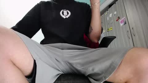 Snapshot of zac_watson chatting on August 2026 03:17:02 AM Zac Freelance model online show from August 2026 03:17:02 AM