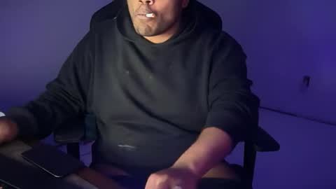 IMAWINNER online show from April 2026 04:02:02 AM