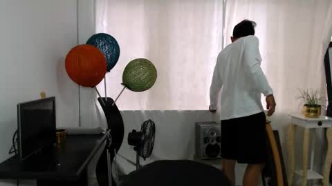 Zack King online show from December 2024 11:54:02 AM