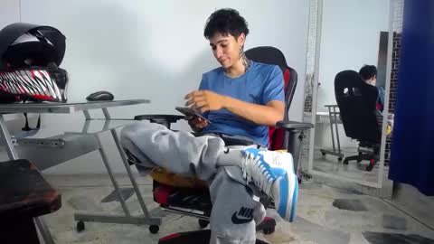 zack online show from January 2025 08:26:02 PM