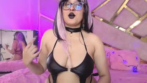   online show from February 2026 04:05:02 AM