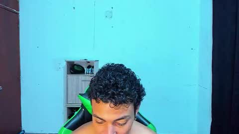 BiG Zafiro online show from March 2026 10:10:01 AM