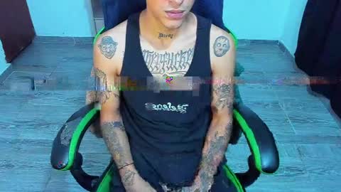 BiG Zafiro online show from April 2026 12:17:01 PM