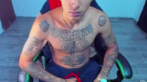 Snapshot of zafirocum chatting on May 2026 10:44:01 AM BiG Zafiro online show from May 2026 10:44:01 AM
