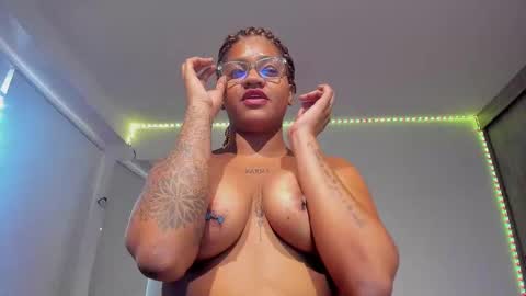 zahra_rose online show from March 2025 06:01:02 PM