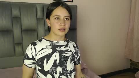 Zaida online show from May 2026 08:49:01 PM