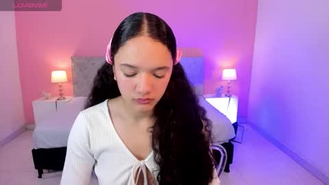 Zaira Pussy extreme online show from October 2025 11:54:01 AM