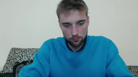 Snapshot of zakonezach chatting on December 2024 06:37:01 PM zakonezach online show from December 2024 06:37:01 PM