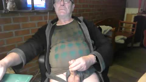 Snapshot of zalinger chatting on May 2026 09:55:02 PM zalinger online show from May 2026 09:55:02 PM