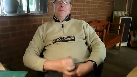 Snapshot of zalinger chatting on May 2026 08:00:01 AM zalinger online show from May 2026 08:00:01 AM