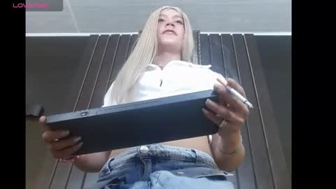 Megan online show from February 2026 01:51:01 AM