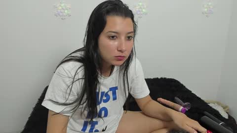 zammii69 online show from December 2024 11:03:02 PM