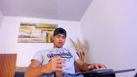 Zander online show from October 2025 01:08:01 PM