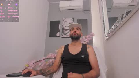 zane_cross online show from October 2025 11:31:01 AM