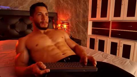 zanemaverick online show from March 2026 12:10:02 PM