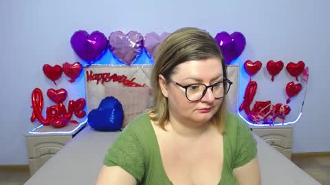 zannadreil online show from February 2025 02:28:01 AM