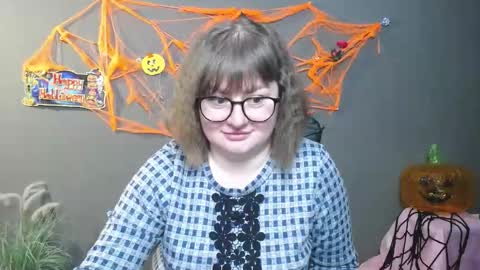 zannadreil online show from October 2025 07:26:02 PM